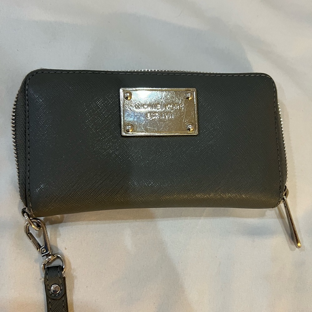 Gray Michael Kors Wallet Approx. 6.5”x3”